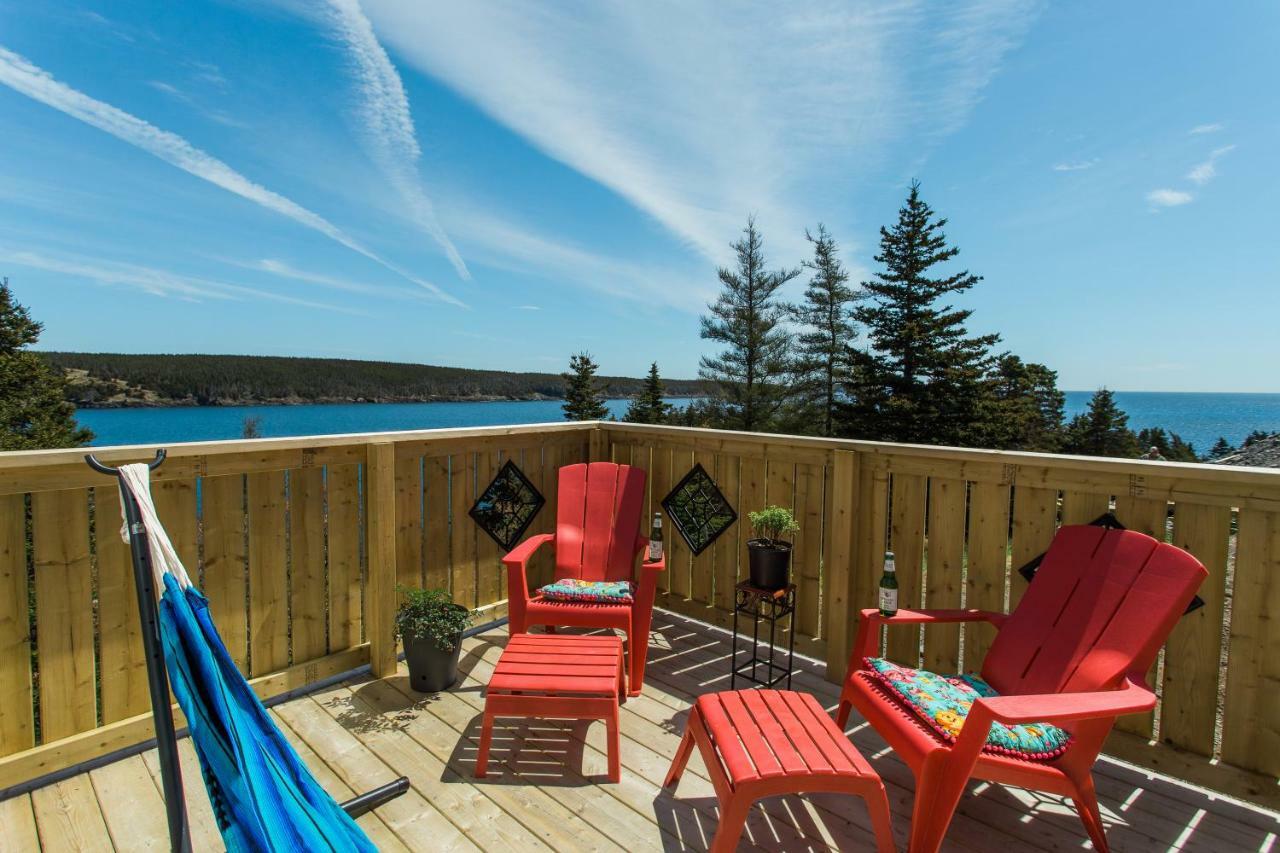 Whale House Guest House Mobile Экстерьер фото