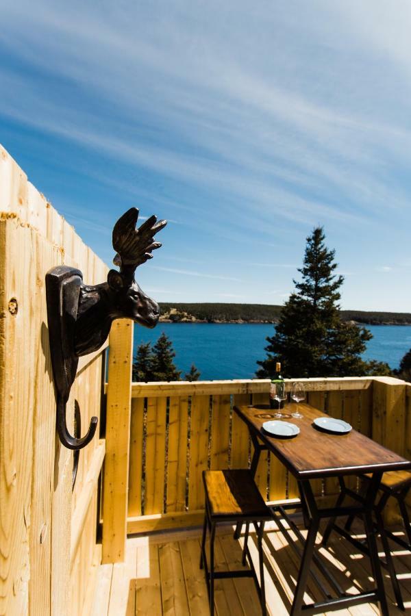 Whale House Guest House Mobile Экстерьер фото