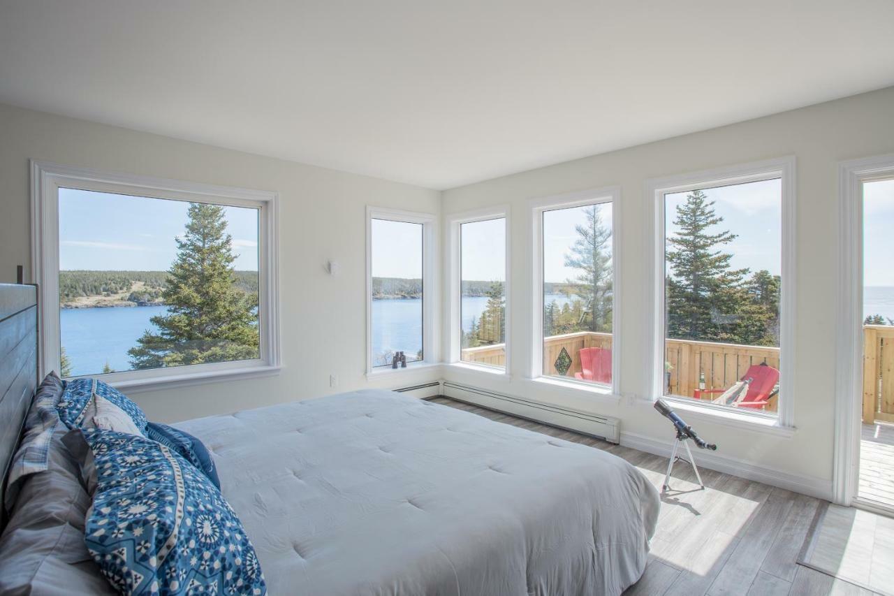 Whale House Guest House Mobile Экстерьер фото