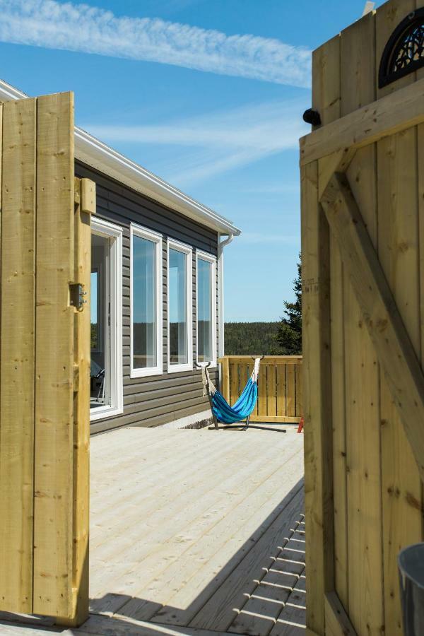 Whale House Guest House Mobile Экстерьер фото
