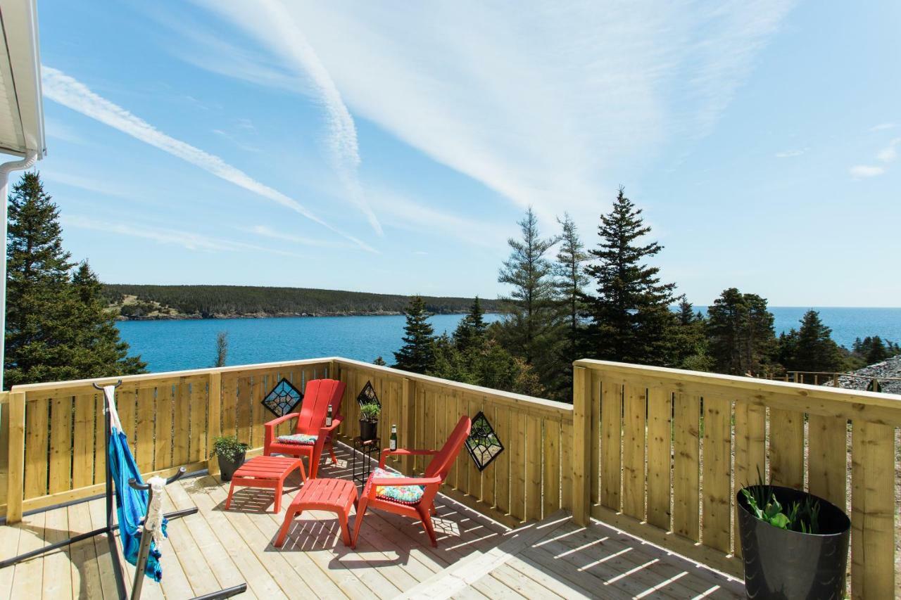 Whale House Guest House Mobile Экстерьер фото