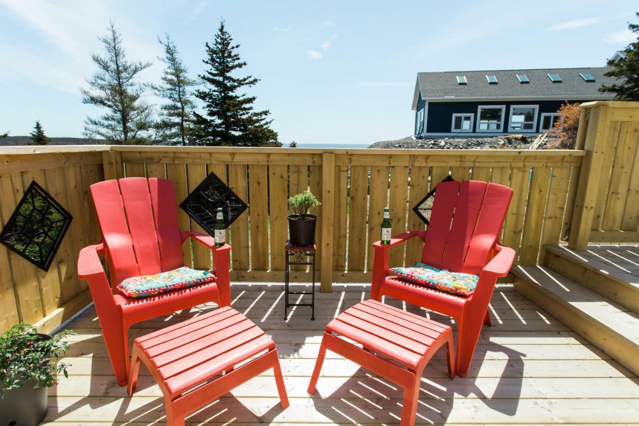 Whale House Guest House Mobile Экстерьер фото
